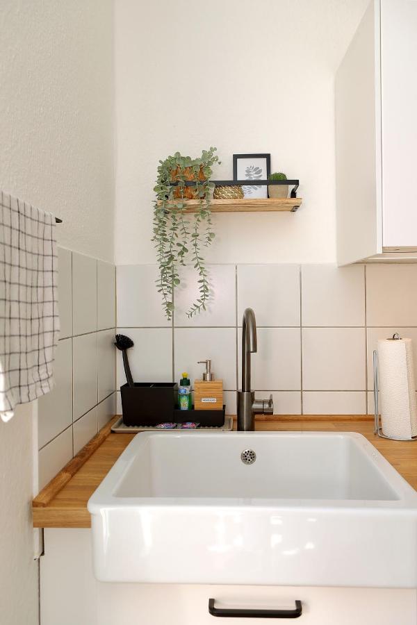 *City, Naehe Hbf, Kingsizebetten, Fitnessecke* Duisburg Eksteriør bilde